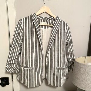 Promesa - Gray and White Striped Blazer - Size M